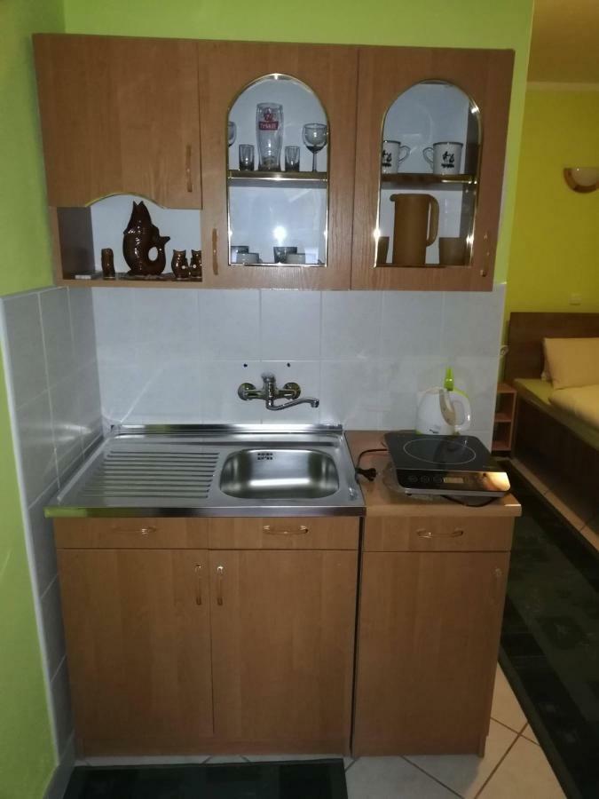 Apartman Pri Zamocku Bešeňová Exterior foto